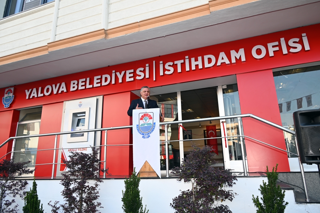 YALOVA BELEDİYESİ İSTİHDAM OFİSİ BUGÜNE KADAR 630 KİŞİNİN İŞE YERLEŞTİRİLMESİNE ARACILIK ETTİ