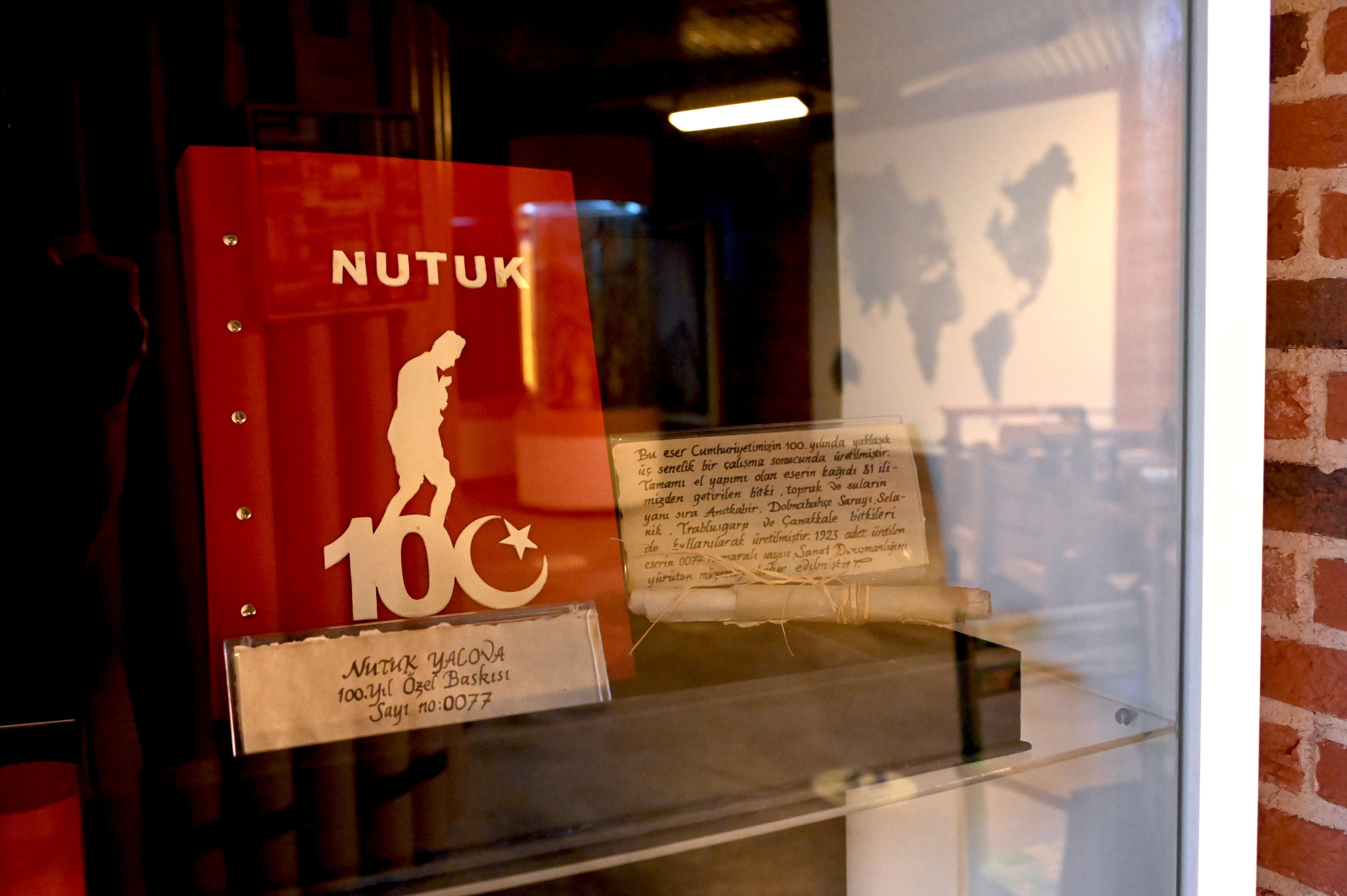 GELENEKSEL ‘YALOVA KAĞIDI’ 1 MİLYON KİŞİYE TANITILDI