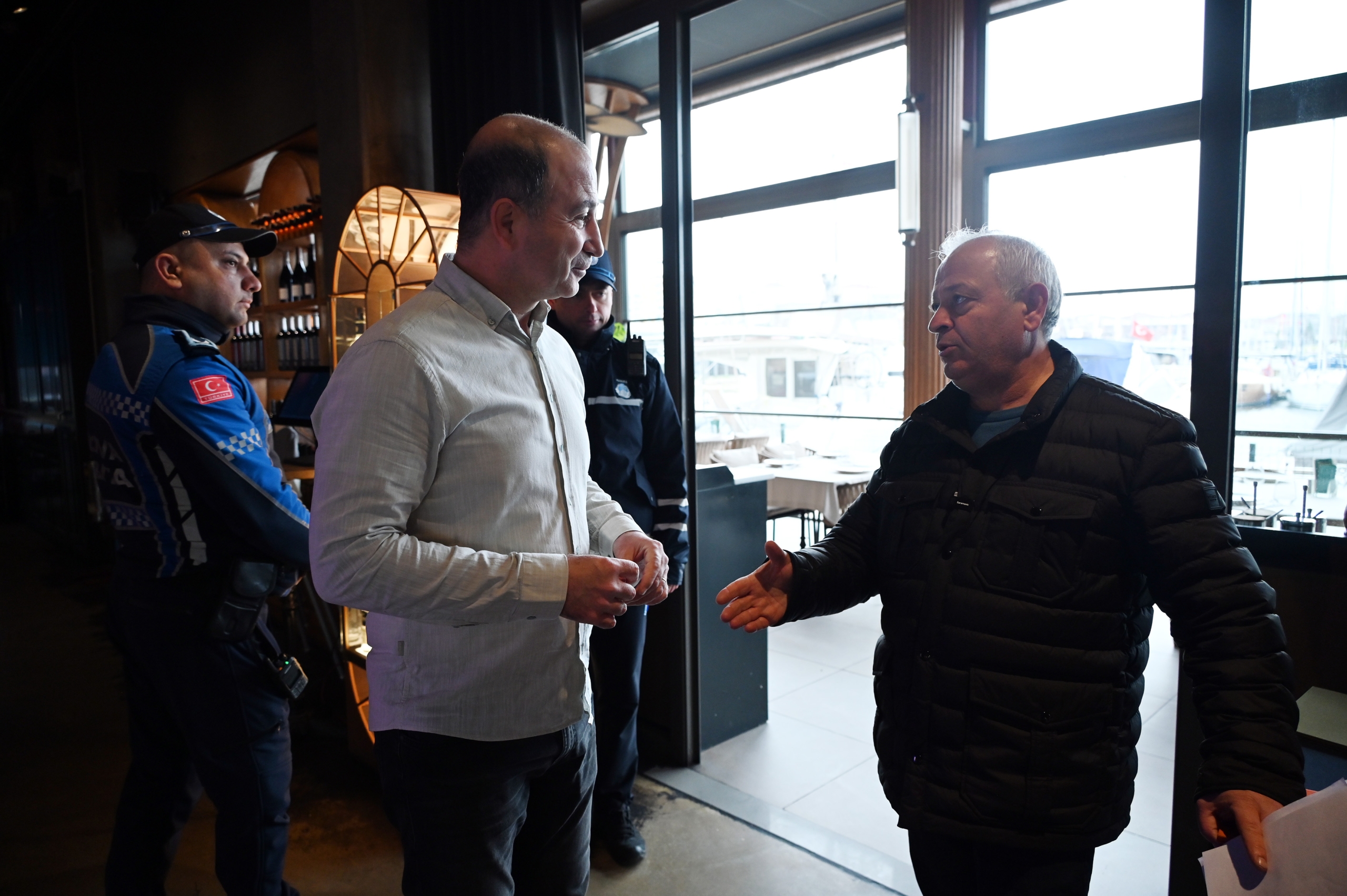 Yalova’da Zabıta Harekete Geçti: Kuver ve Servis Ücretine Sıkı Denetim