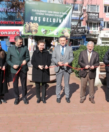 15. Uluslararası Tarım, Orman ve İnsan Fotoğraf Sergisi Yalova’da Açıldı