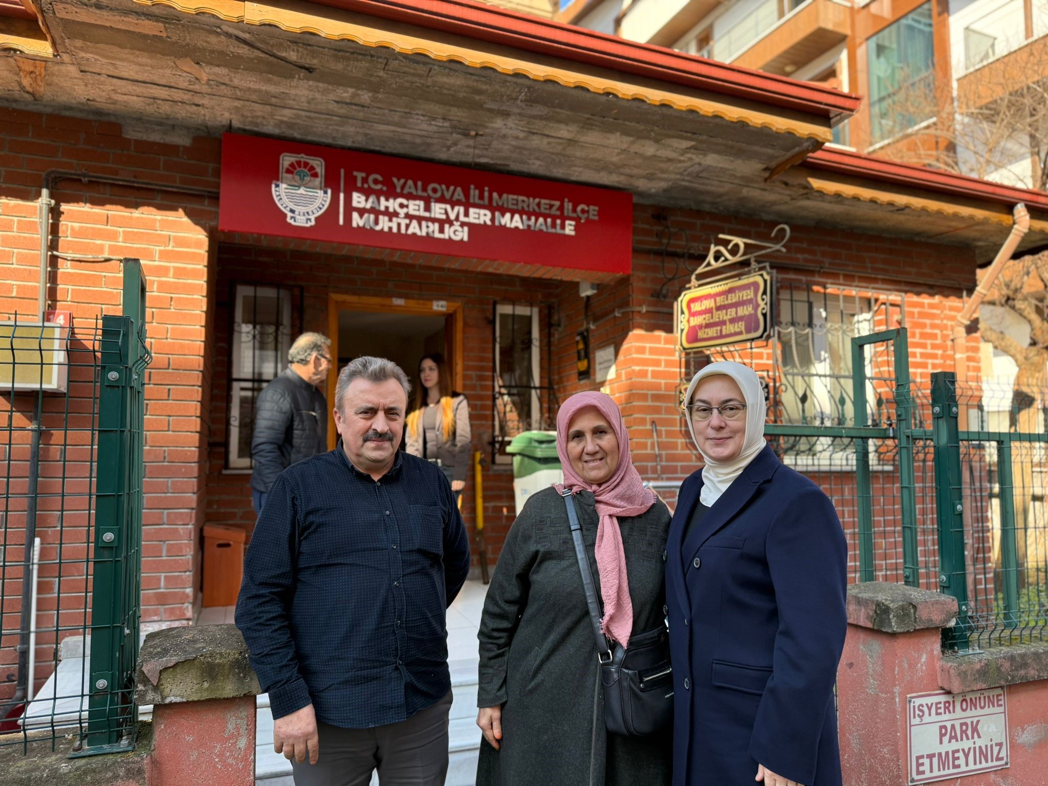 Yalova AK Parti Milletvekili Meliha Akyol’dan Ramazan’da Yoğun Ziyaret Trafiği 6 Yalova AK Parti Milletvekili Meliha Akyol’dan Ramazan’da Yoğun Ziyaret Trafiği