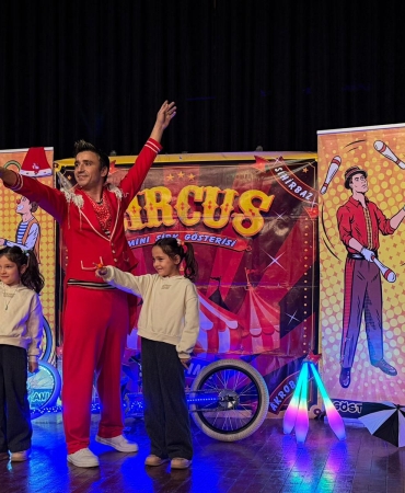 YALOVA BELEDİYESİ'NİN SÖMESTR ETKİNLİKLERİ BİNLERCE ÇOCUĞUN KATILIMIYLA TAMAMLANDI