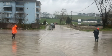 YALOVA BELEDİYESİ’NDEN YAĞIŞ MESAİSİ