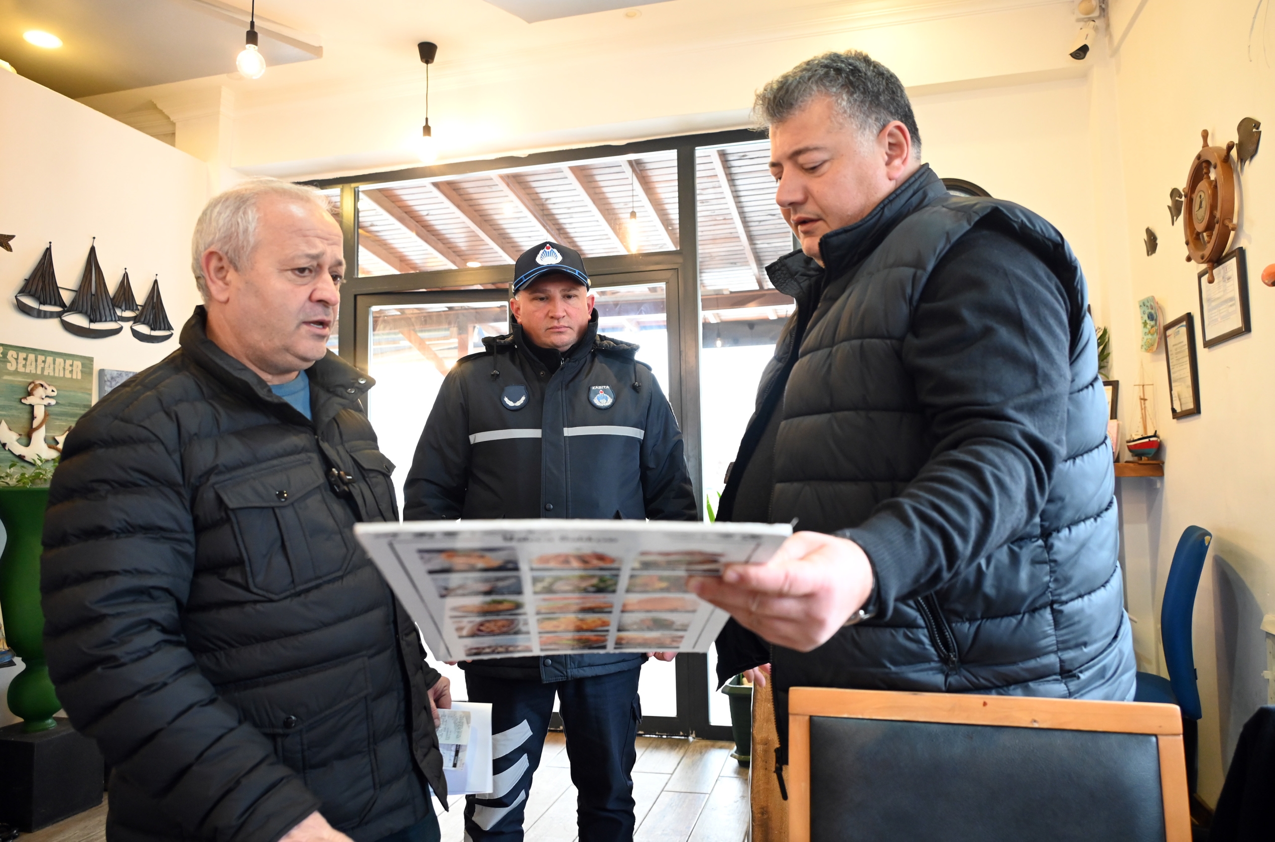 Yalova’da Zabıta Harekete Geçti: Kuver ve Servis Ücretine Sıkı Denetim