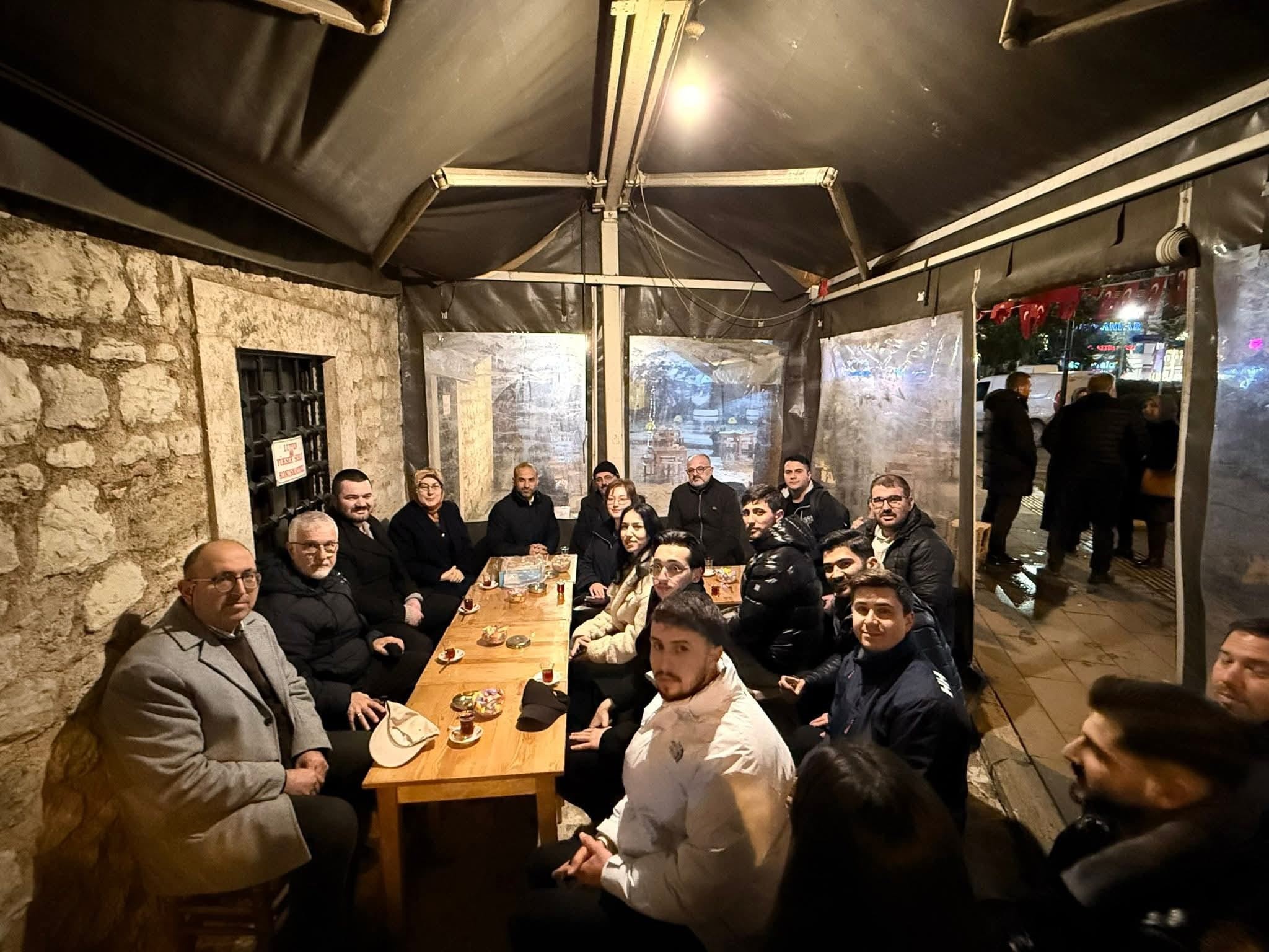 AK Parti Yalova Milletvekili Meliha Akyol Altınova’da İftar Programına Katıldı 11 AK Parti Yalova Milletvekili Meliha Akyol Altınova’da İftar Programına Katıldı