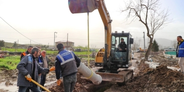 500 EVLER MAHALLESİ’NDE SU HATTI YENİLENİYOR