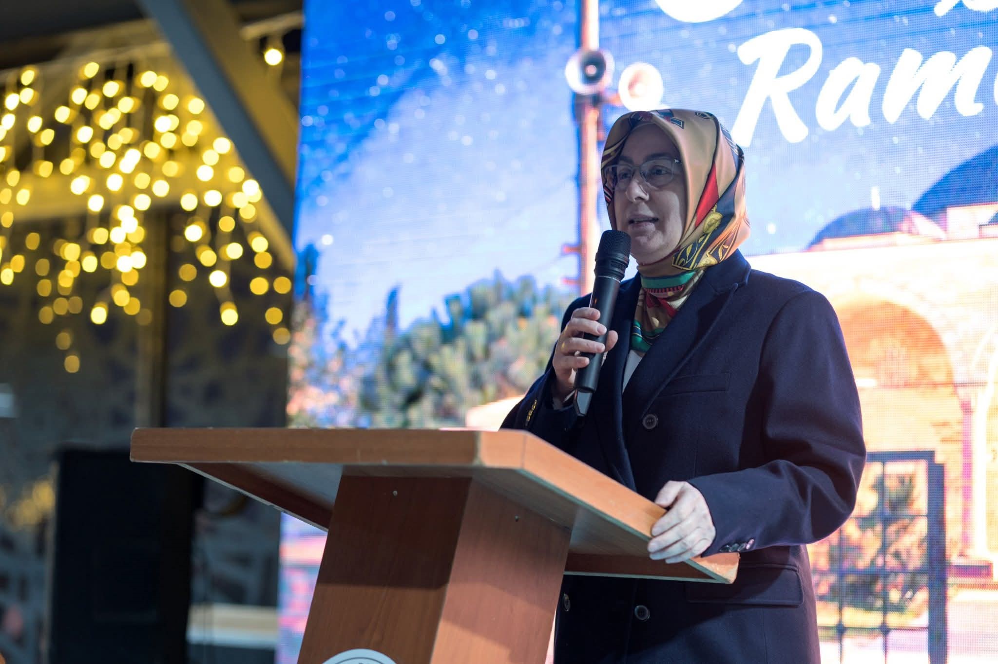 AK Parti Yalova Milletvekili Meliha Akyol Altınova’da İftar Programına Katıldı