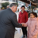 BAŞKAN GÜREL İFTAR SAATİ ÖNCESİ ESNAF VE VATANDAŞLARLA BİR ARAYA GELDİ