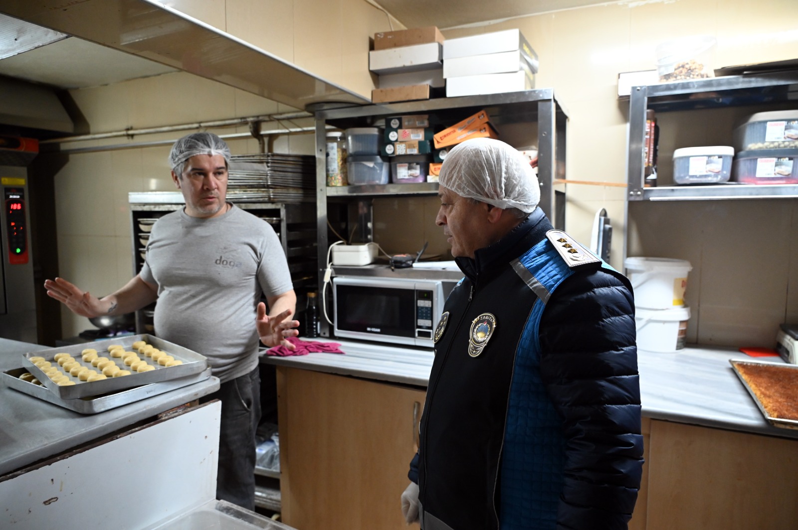 YALOVA BELEDİYESİ ZABITA EKİPLERİNDEN RAMAZAN’DA SIKI DENETİM