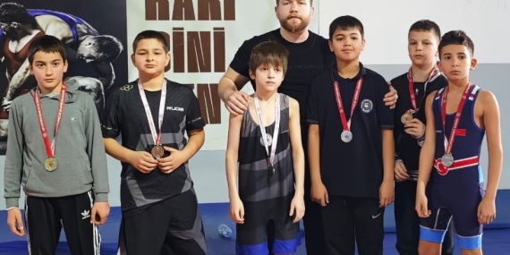 GRUP MÜSABAKALARINA KATILMA HAKKI KAZANDILAR