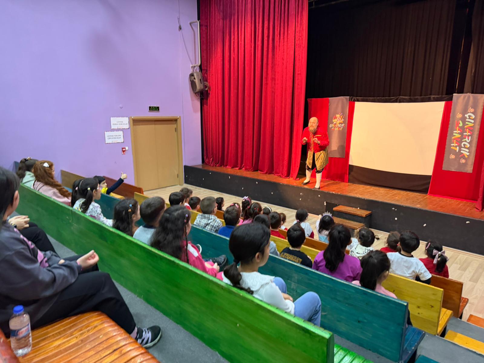 KARAGÖZ İLE HACİVAT MİNİKLERLE BULUŞTU 4 KARAGÖZ İLE HACİVAT MİNİKLERLE BULUŞTU