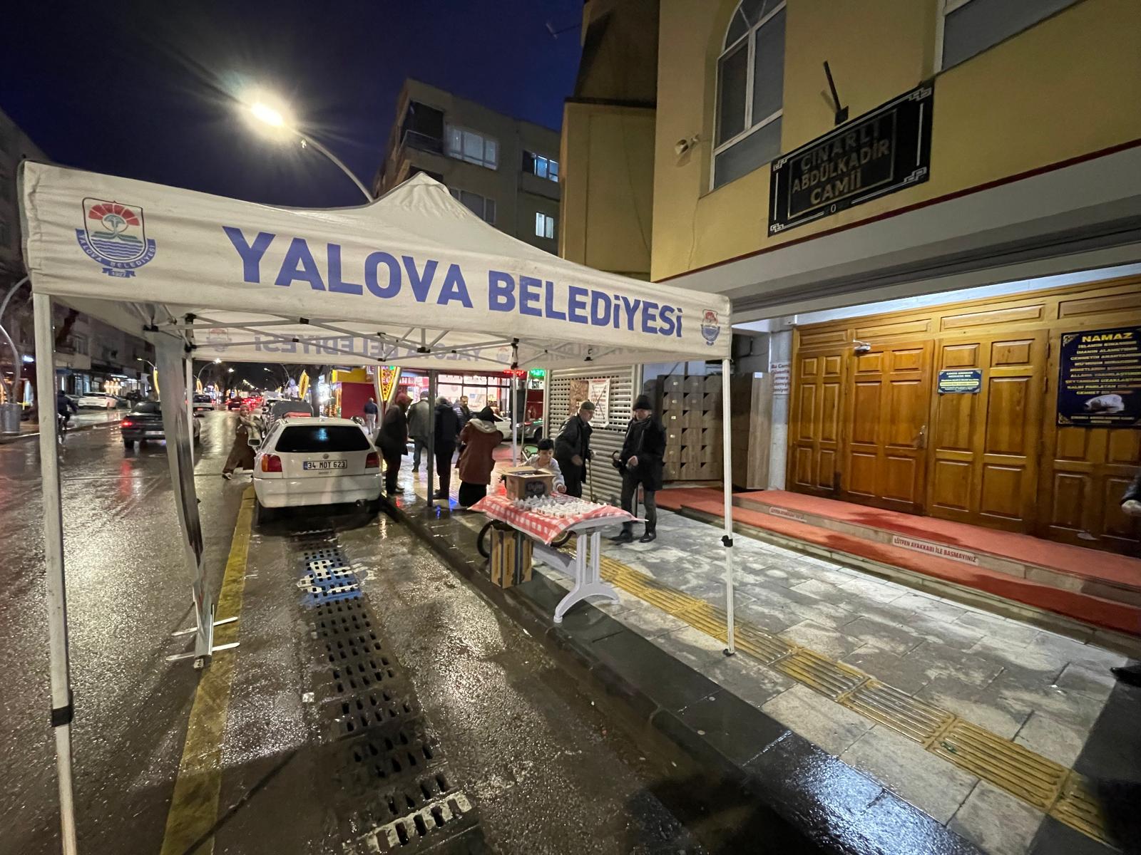 YALOVA BELEDİYESİ’NDEN BERAT KANDİLİ’NDE ANLAMLI İKRAM 4 YALOVA BELEDİYESİ’NDEN BERAT KANDİLİ’NDE ANLAMLI İKRAM