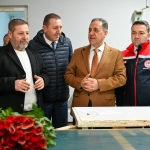 Vali Dr. Ahmet Hamdi Usta’dan Çiçek Mezatına Ziyaret: “Üreticimizin Alın Teri Kazanca Dönüşüyor”