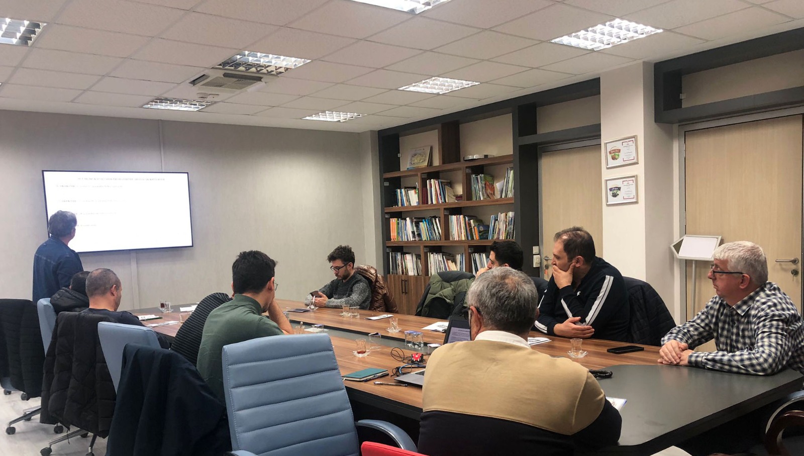 Yalova’da Buzağı Kayıplarını Azaltmaya Yönelik Eğitim Seferberliği Başlatıldı