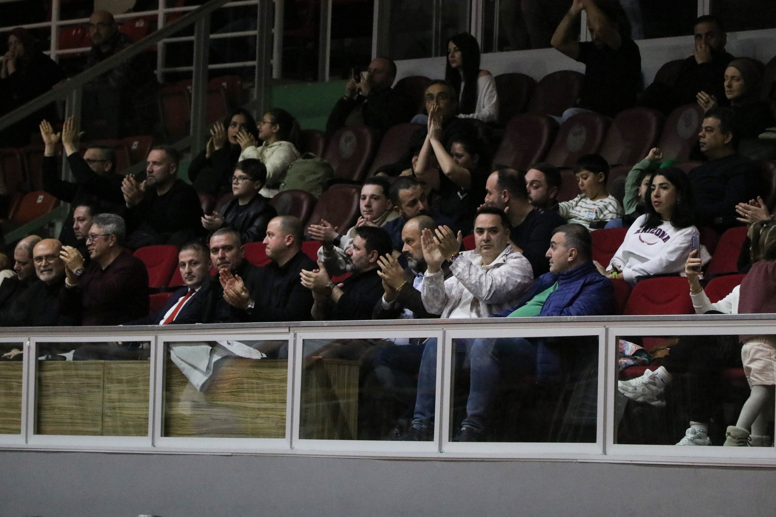 Çiftlikköy Belediye’den Kritik Etimesgut Galibiyeti (73-66)