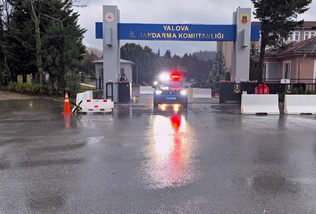 Yalova Merkezli 5 İlde Dev Operasyon: 22 Milyon TL’lik Nitelikli Dolandırıcılık Çökertildi