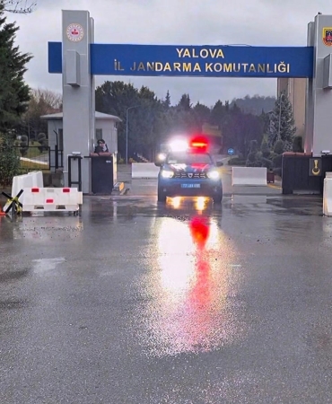 Yalova Merkezli 5 İlde Dev Operasyon: 22 Milyon TL’lik Nitelikli Dolandırıcılık Çökertildi