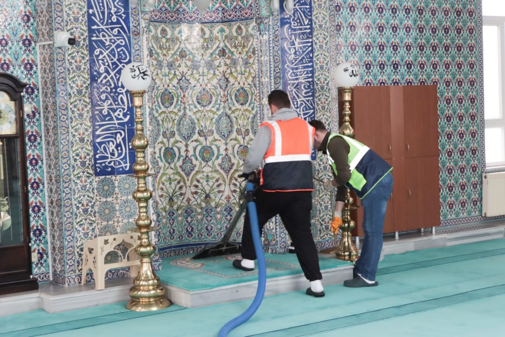 CAMİLERİMİZ PIRIL PIRIL OLUYOR