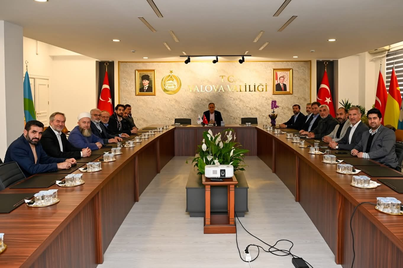 Yalova Gönüllü STK Platformu’ndan Vali Usta’ya Anlamlı Ziyaret