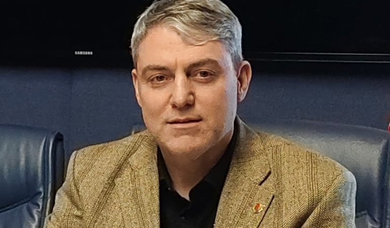 Belediyecilik Eğitimli Olmayı Gerektirir: Yerel Yönetimlerde Vizyon ve Uzmanlık Şart