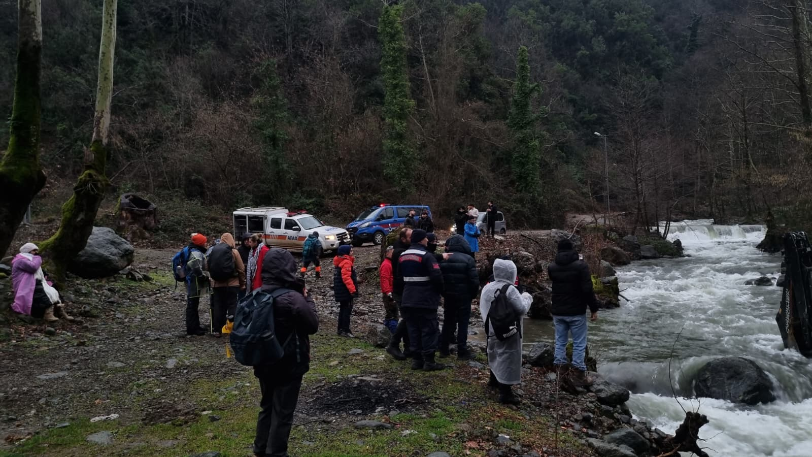 Teşvikiye’de Dere Seviyesi Yükseldi, Trekking Grubu Güvenli Şekilde Tahliye Edildi