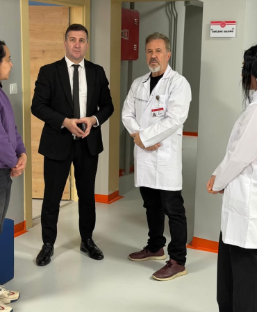 Nadide Üstündağ Yıldırım Gündüz Bakım, Rehabilitasyon ve Aile Danışma Merkezi Hizmete Başladı