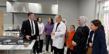 Nadide Üstündağ Yıldırım Gündüz Bakım, Rehabilitasyon ve Aile Danışma Merkezi Hizmete Başladı