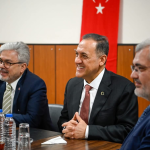 Yalova’da Yeni Eğitim Dönemine Anlamlı Başlangıç: İlk Ders “Bayrak” Temasıyla Yapıldı