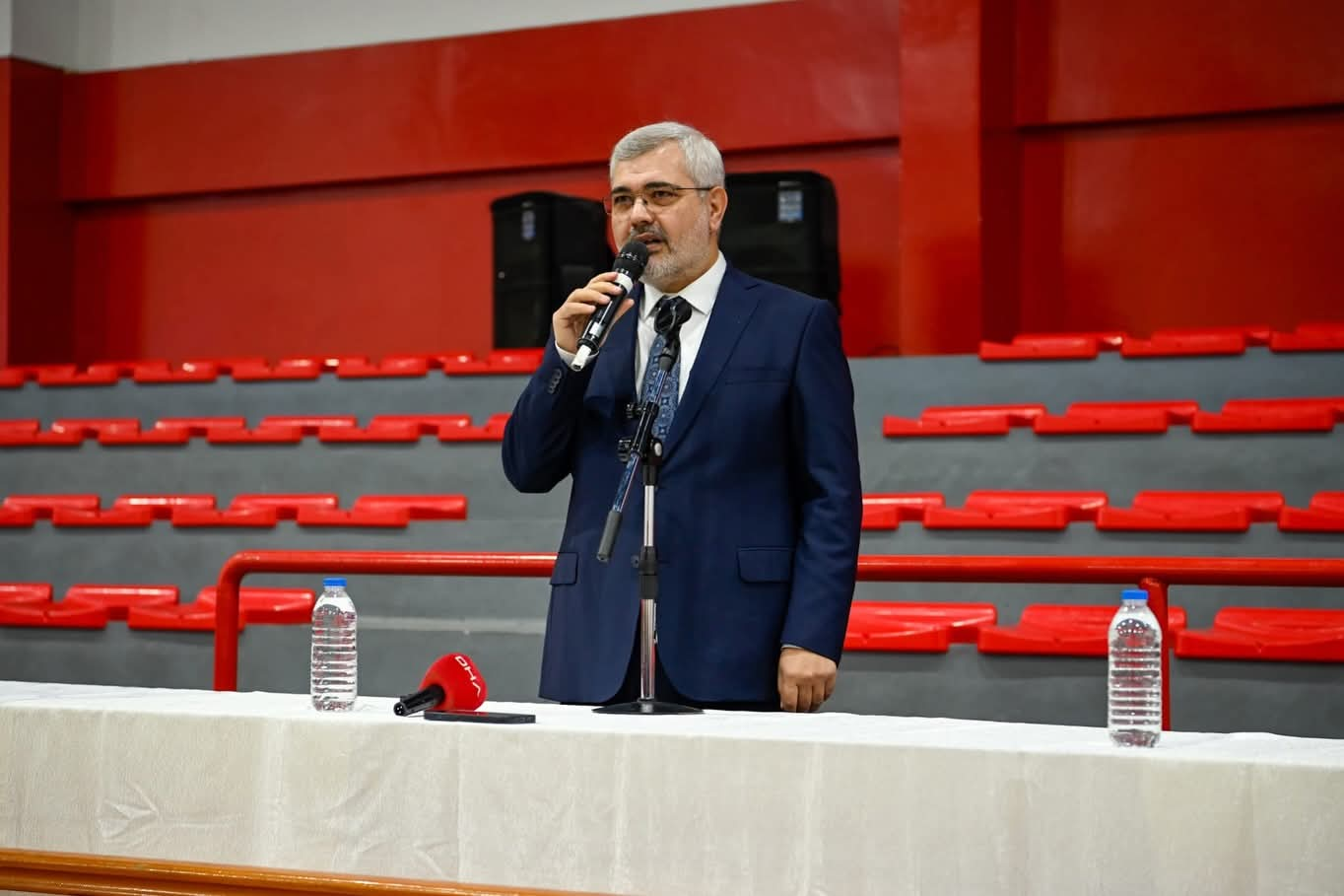 Yalova’da Yeni Eğitim Dönemine Anlamlı Başlangıç: İlk Ders “Bayrak” Temasıyla Yapıldı