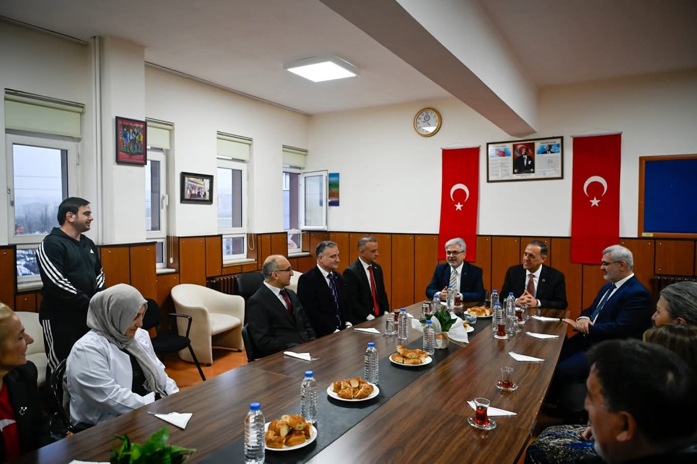 Yalova’da Yeni Eğitim Dönemine Anlamlı Başlangıç: İlk Ders “Bayrak” Temasıyla Yapıldı