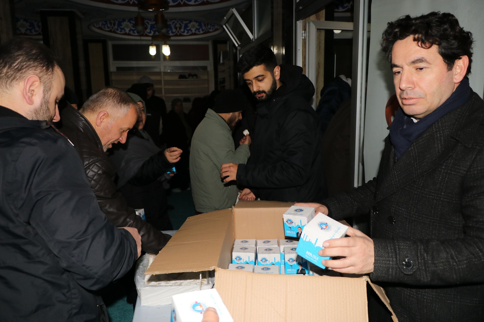 BERAT GECESİ’NDE KANDİL SİMİTLERİ ÇİFTLİKKÖY BELEDİYESİ’NDEN 5 BERAT GECESİ’NDE KANDİL SİMİTLERİ ÇİFTLİKKÖY BELEDİYESİ’NDEN