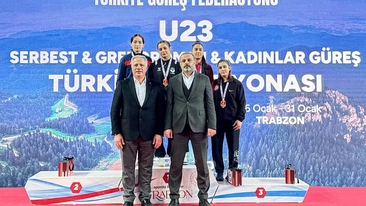 Yalova Termal Belediyespor Trabzon’da Esti: U23 Türkiye Şampiyonası’nda Takım Şampiyonluğu ve 12 Madalya 14 Yalova Termal Belediyespor Trabzon’da Esti: U23 Türkiye Şampiyonası’nda Takım Şampiyonluğu ve 12 Madalya