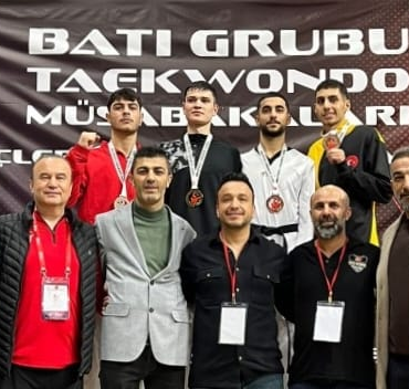 ALTINOVA BELEDİYESPOR TAEKWONDO TAKIMI ALANYA’DAN DERECELERLE DÖNDÜ