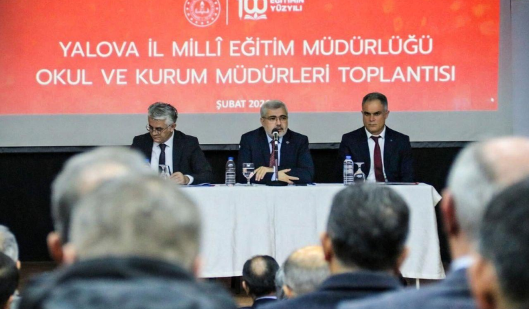 2025-2026 Eğitim Öğretim Yılı İkinci Dönem Başı Okul/Kurum Müdürleri Toplantısı Yapıldı
