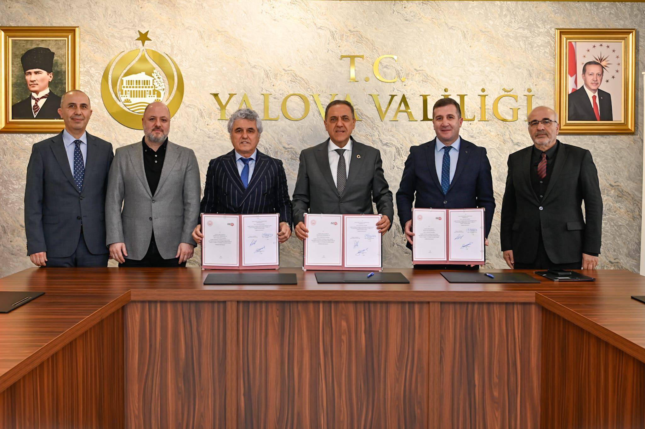 Yalova’da Engelli Bireylere Yönelik Gündüzlü Bakım, Rehabilitasyon ve Aile Danışma Merkezi Hizmete Açıldı