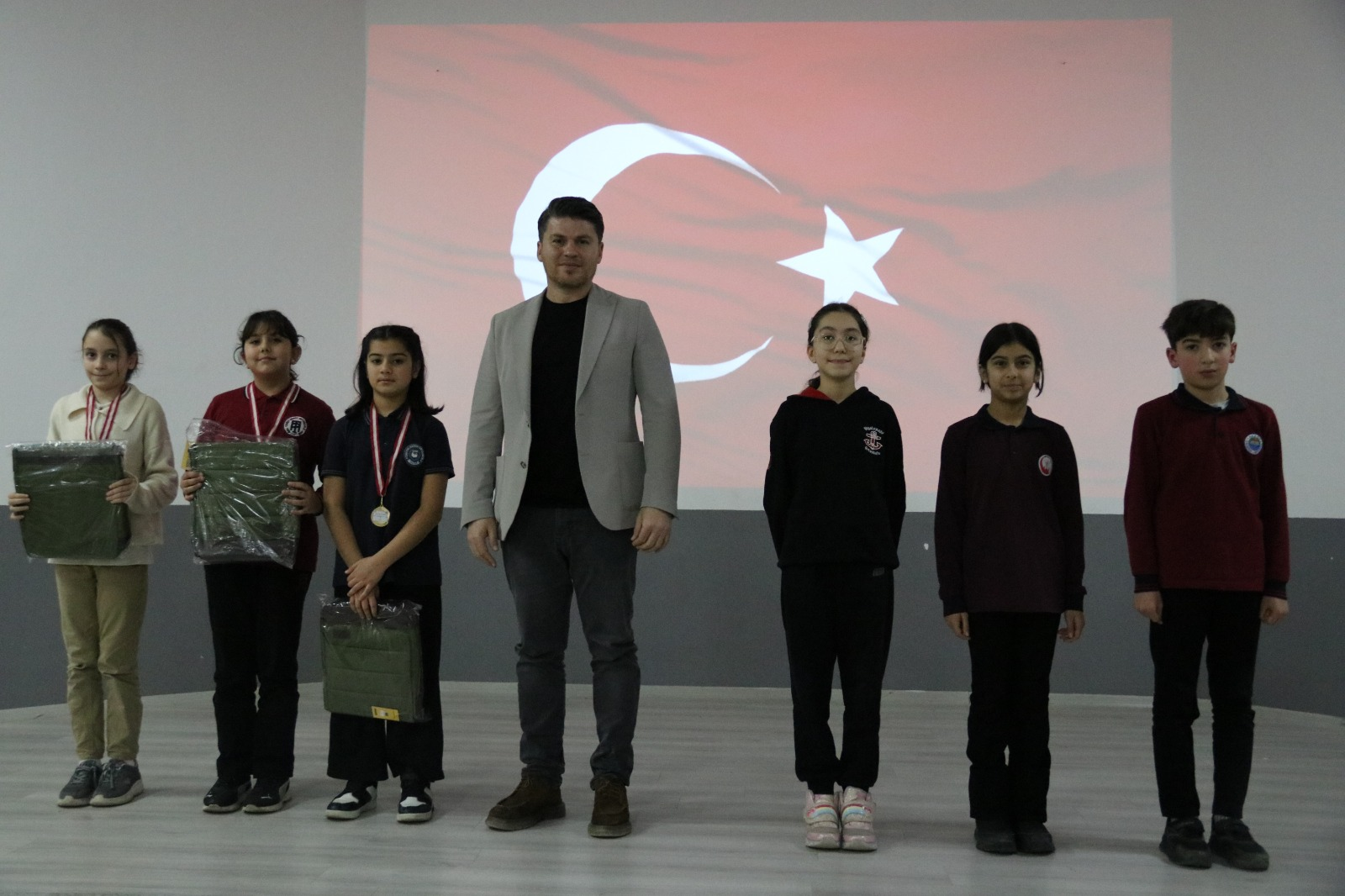 İstiklâl Marşı’nı En Güzel Okuyan Öğrenciler Yalova İl Finalinde Belli Oldu