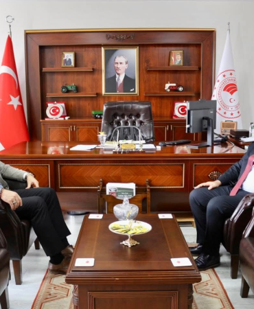 Emekli Vali Yardımcısı Mehmet Bahattin Atçı’dan İl Müdürlüğüne Veda Ziyareti