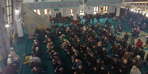 6 Şubat Deprem Şehitleri Yalova’da Dualarla Anıldı