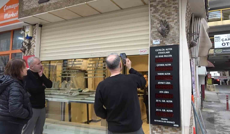 Yalova’da Nefes Kesen Kuyumcu Soygunu: 10 Milyon Liralık Altını 90 Saniyede Çaldılar