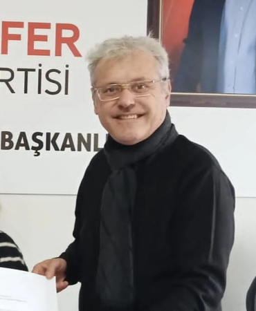 Zafer Partisi Çınarcık İlçe Başkanlığı’na Kevser Durakoğlu Atandı