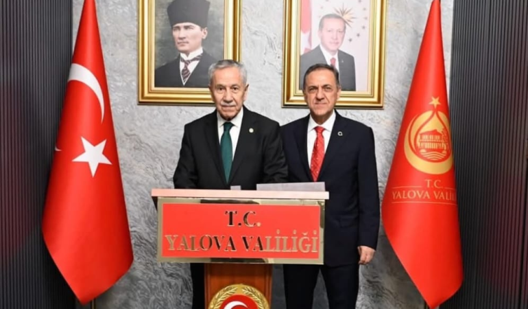 Yalova Valisi Dr. Ahmet Hamdi Usta’ya Bülent Arınç’tan Hayırlı Olsun Ziyareti