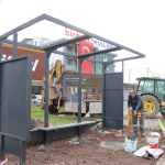 ÇİFTLİKKÖY’DE DURAK YENİLEMELERİ SÜRÜYOR