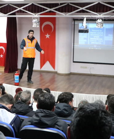 ÇİFTLİKKÖY İTFAİYESİ’NDEN YANGIN EĞİTİMLERİ
