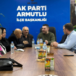 AK Parti Yalova Teşkilatı Armutlu’da Buluştu: İlçe Danışma Meclisi Toplantısı Gerçekleştirildi