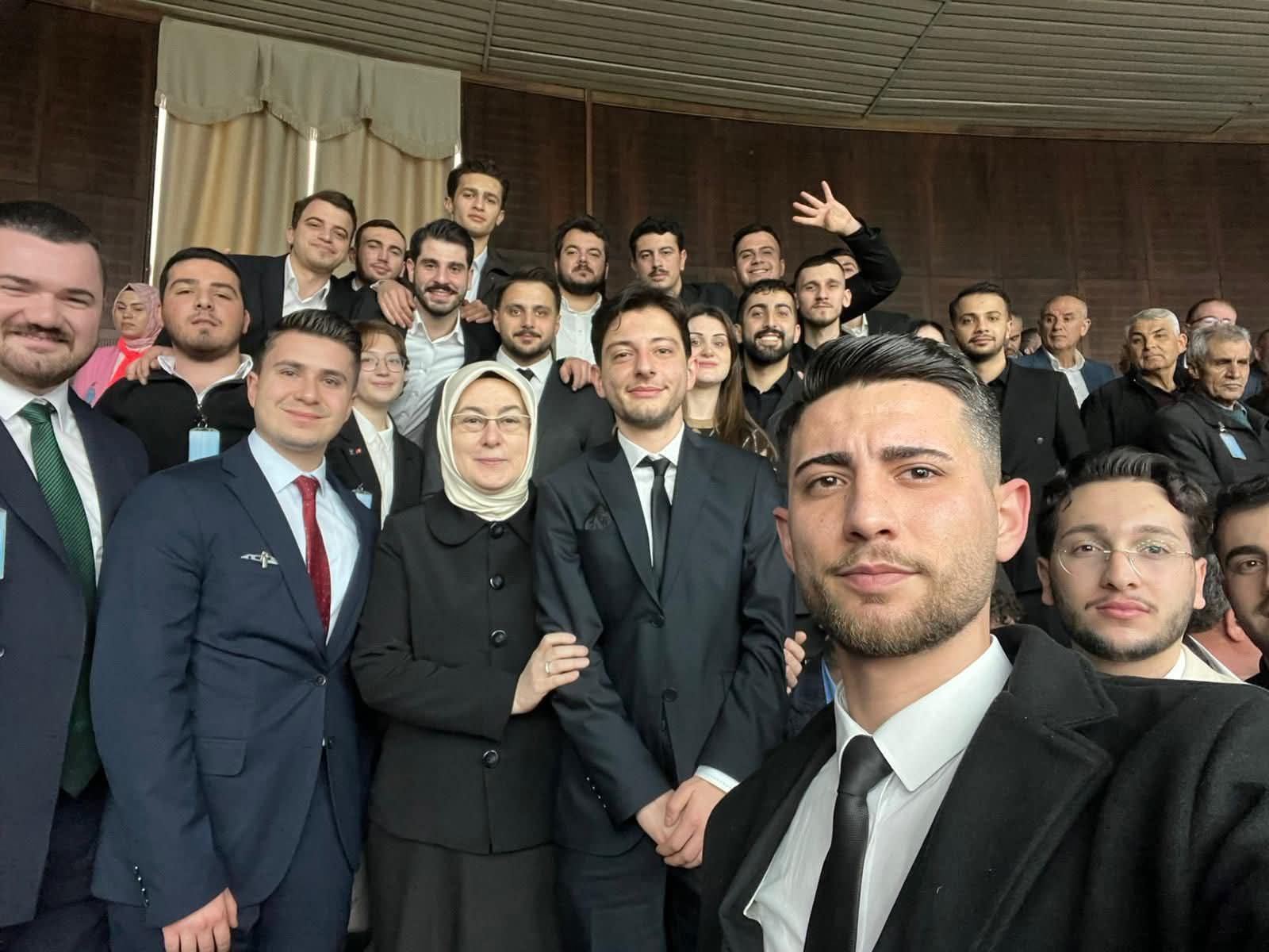 AK Parti Grup Toplantısı’nda Yalova Vurgusu: Meliha Akyol’dan Gençlik ve Teşkilat Mesajı