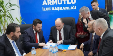 Ahmet Büyükgümüş’ten Armutlu’ya Çıkarma: “Mega Projeler Yolda”