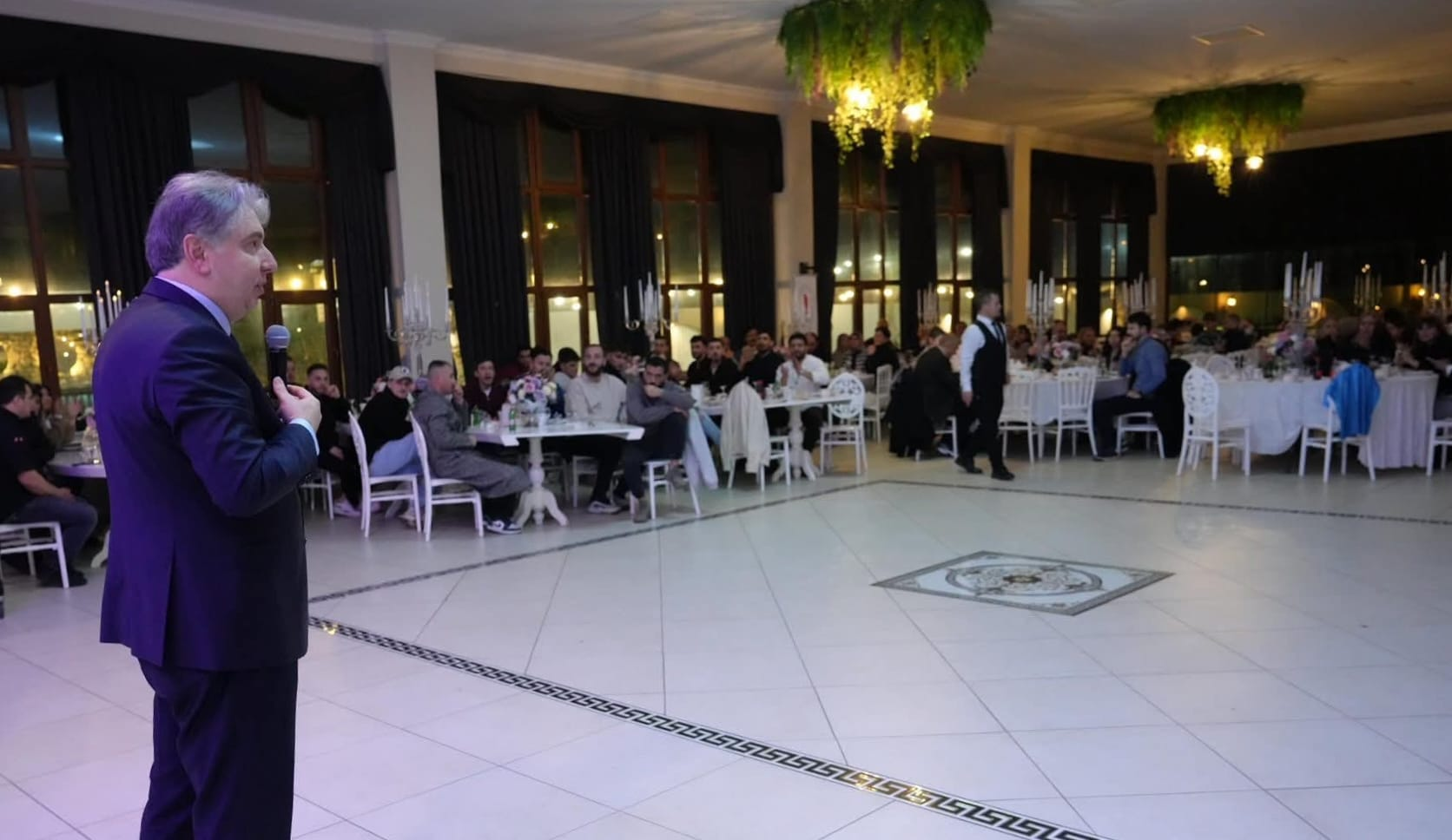 Şampiyonların Gecesi Coşkuyla Gerçekleşti: Yalova Üniversitesi Spor Kulübü Gurur Dolu Anlar Yaşattı