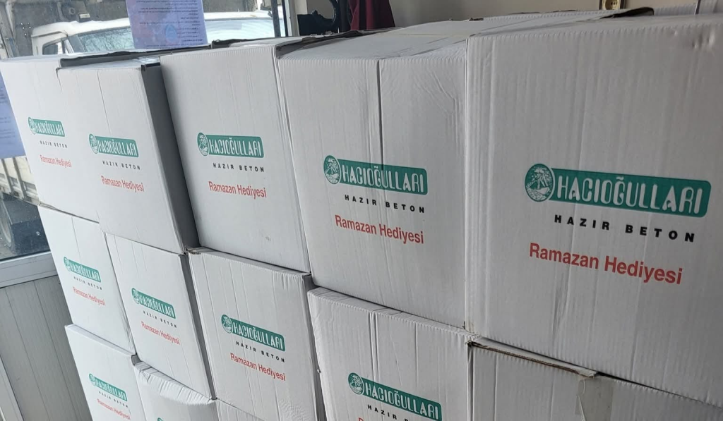 Yalova Elmalık Köy Muhtarlığı’ndan Ramazan Dayanışması: Erzak Kolileri Ulaşmaya Başladı