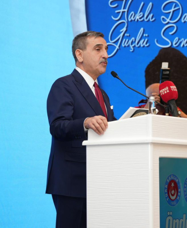 Türk Sağlık-Sen 8. Olağan Genel Kurulu Coşkuyla Gerçekleştirildi