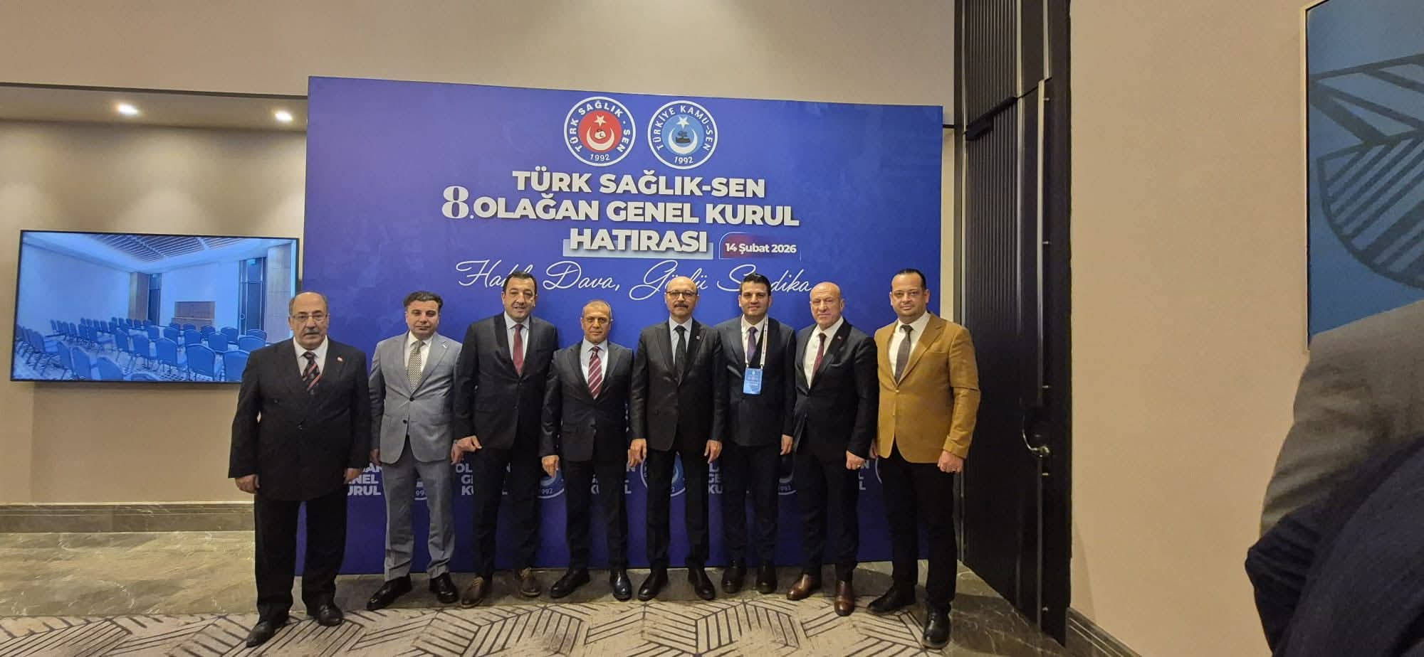 Türk Sağlık-Sen 8. Olağan Genel Kurulu Coşkuyla Gerçekleştirildi 6 Türk Sağlık-Sen 8. Olağan Genel Kurulu Coşkuyla Gerçekleştirildi